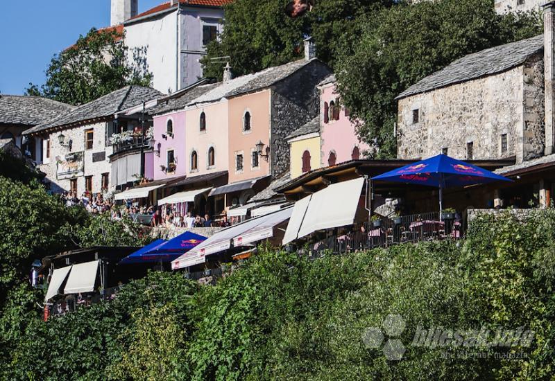 FOTO: Skokove u Mostaru pratilo više tisuća gledatelja